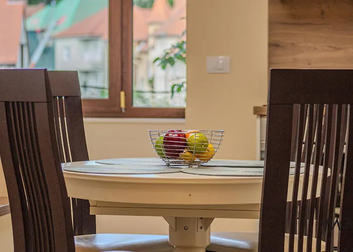 Mohost Centrum - Premium In Downtown Brașov